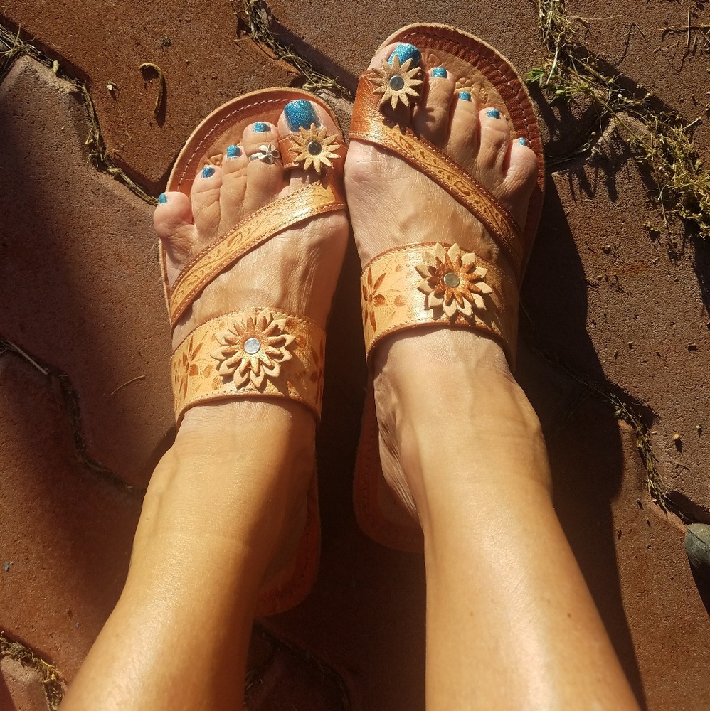 Sandals - Picture 5 of 5